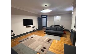 Fabulous 3 Bed Flat Near Edgware Road Station